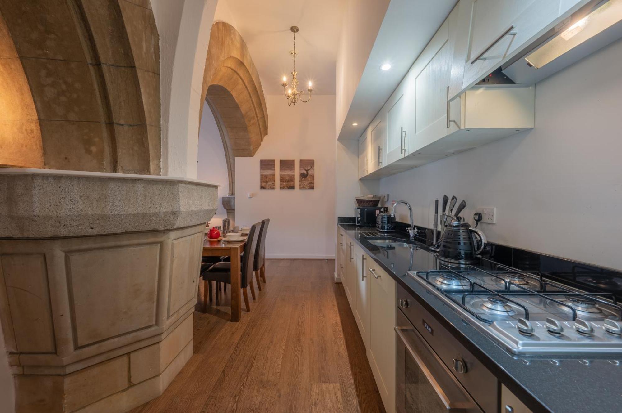 Abbey Church Upper North Aisle Luxury Self Catering 2 Bedroom Apartments 포트오거스타 외부 사진