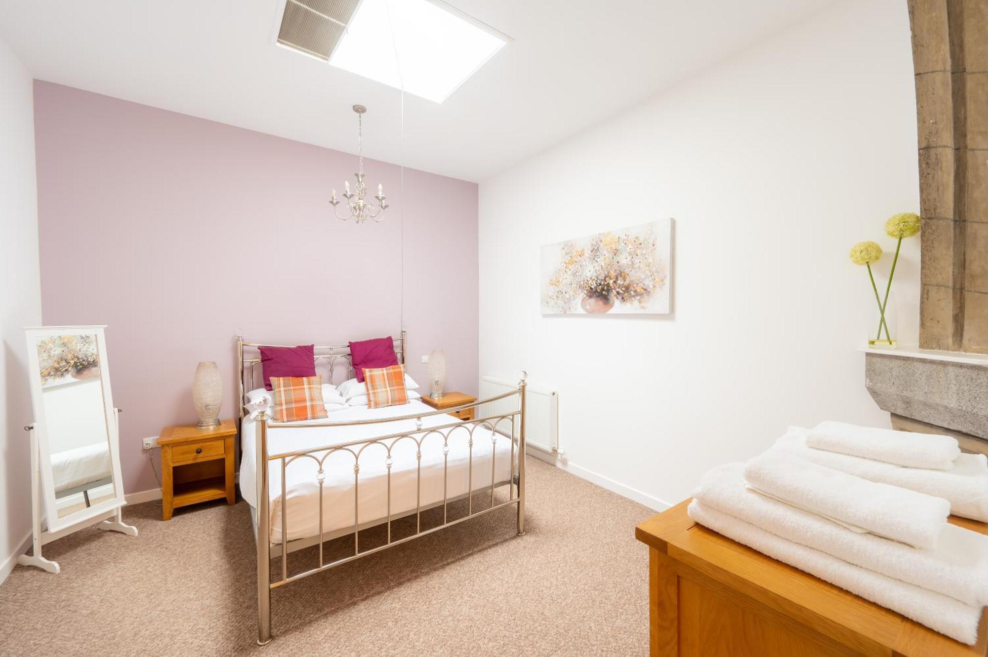 Abbey Church Upper North Aisle Luxury Self Catering 2 Bedroom Apartments 포트오거스타 외부 사진